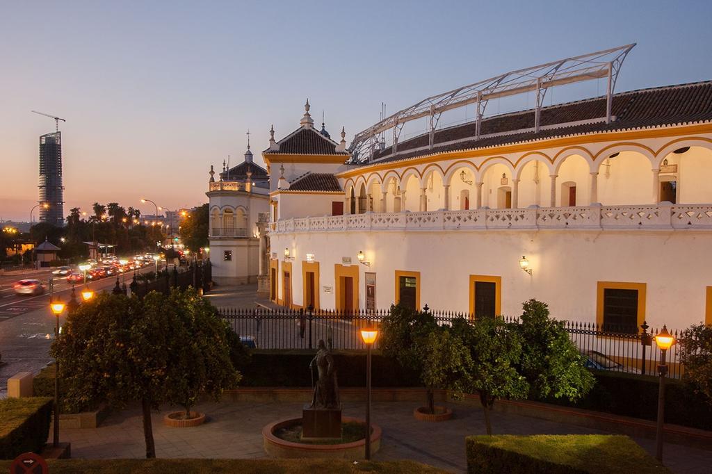 Apartmán Champion Duplex Terrace And Garage Old Town 6 Pax Sevilla Exteriér fotografie